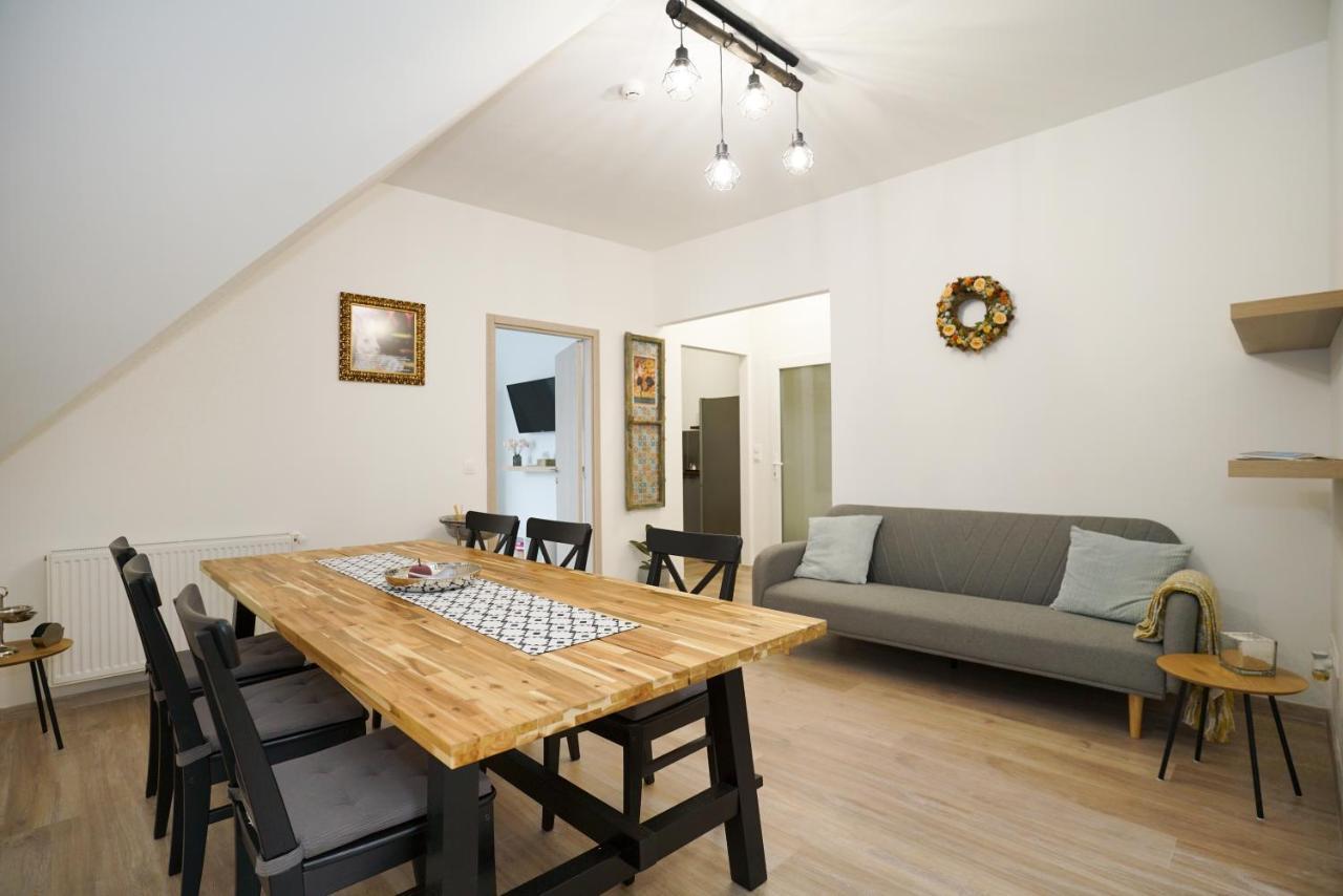 Koffer Apartman Eger Exterior photo